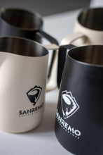 Load image into Gallery viewer, Milk Jug - Black 650ml